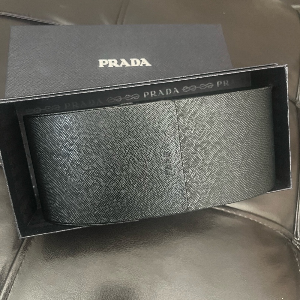 Prada Black Sunglasses Sleek Modern Design. - Picture 9 of 11